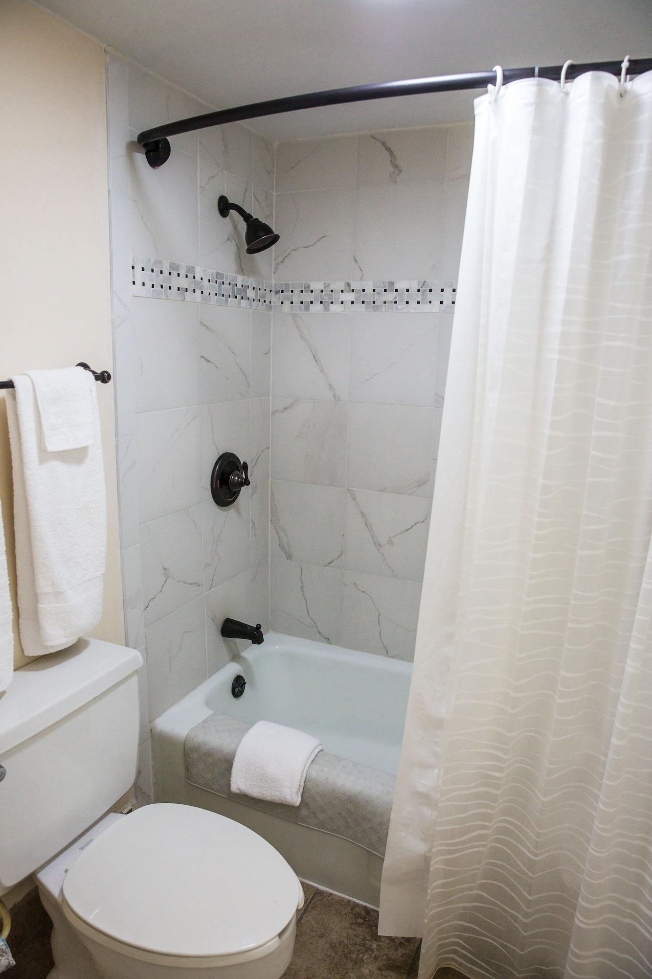 Florence Express Inn Bagian luar foto