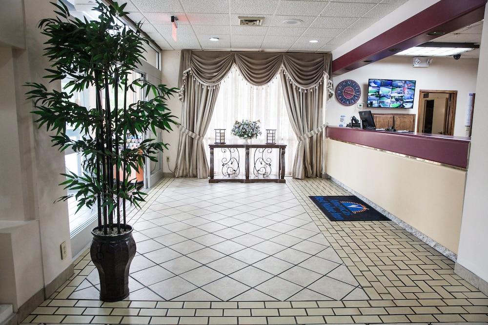 Florence Express Inn Bagian luar foto